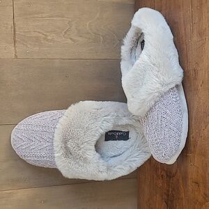 Cuddl Duds Slippers Women's Large Grey Cable Knit Faux Fur Slip On Slippers